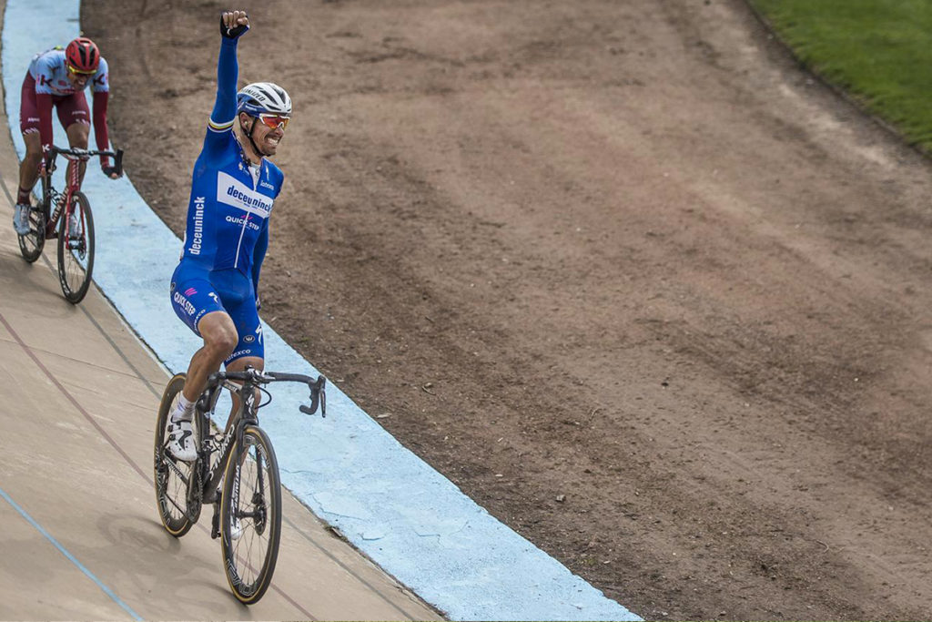 Philippe Gilbert wins Paris-Roubaix 2019