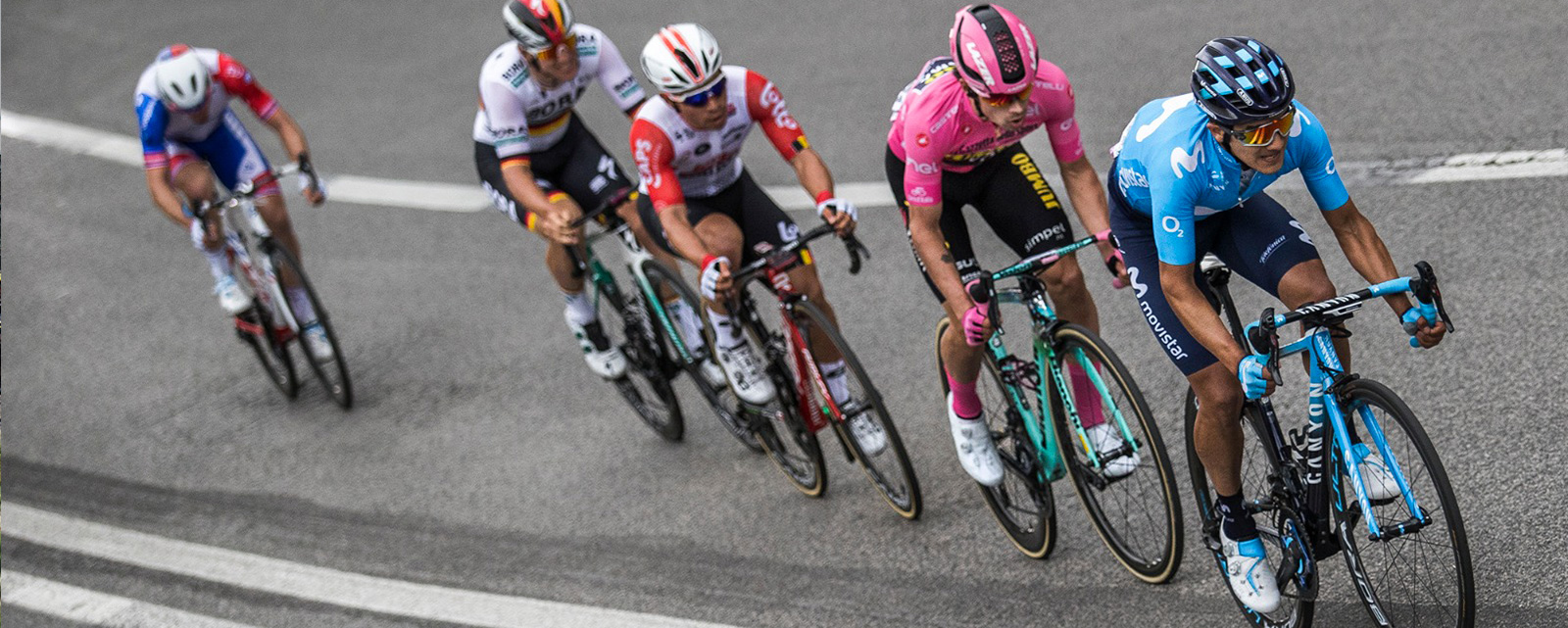 Carapaz wins stage 4 at Giro d'Italia