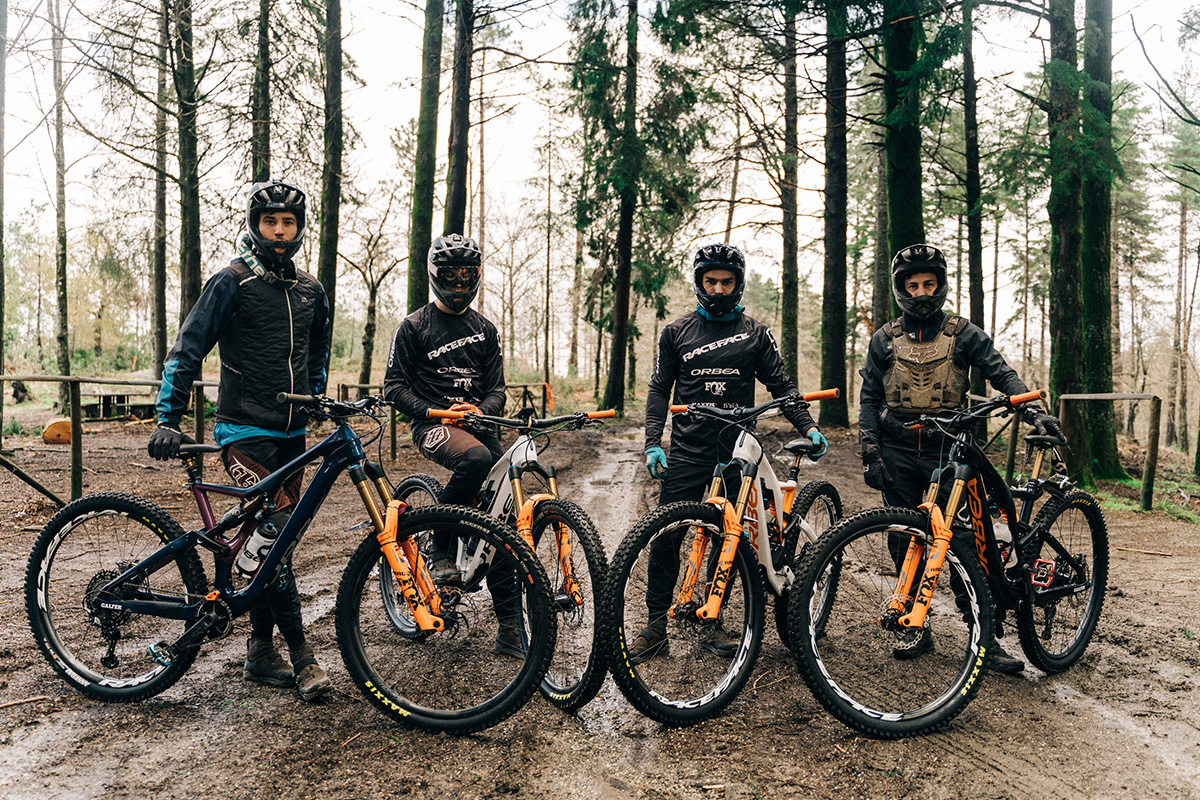 fizik Orbea enduro Team